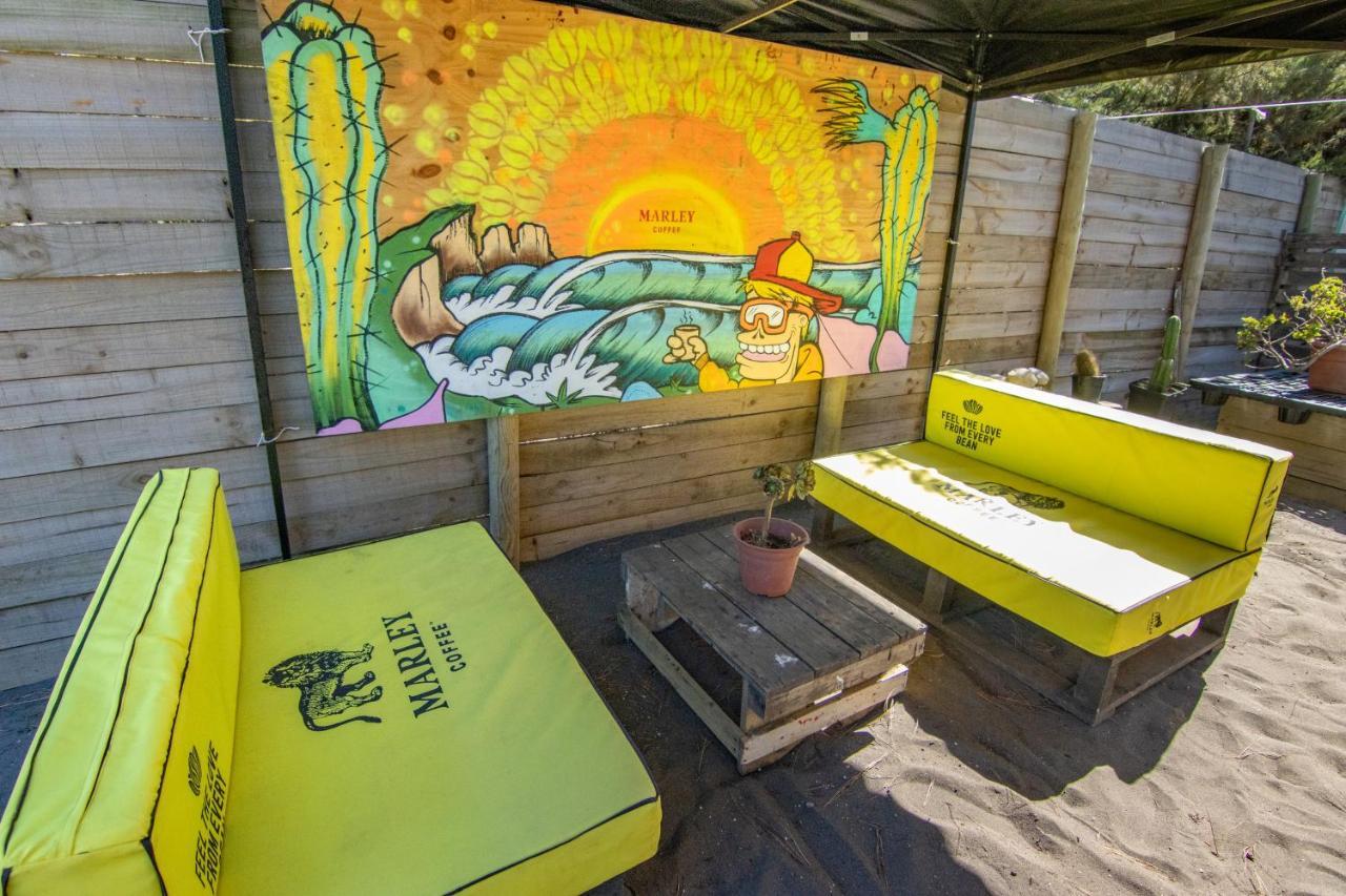 Sirena Insolente Hostel & Suites بتشيلمو المظهر الخارجي الصورة